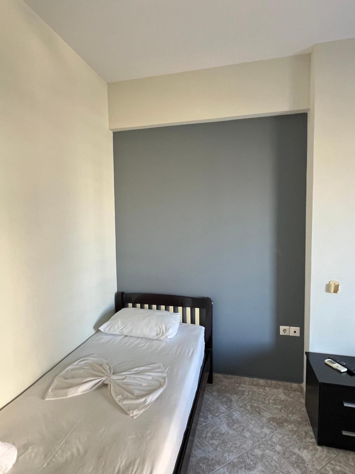 Prive City Hotel Sarande Bagian luar foto
